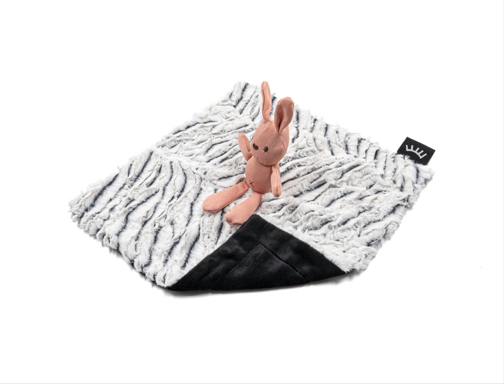 https://cdn.shopify.com/s/files/1/0017/9850/4499/files/IMAGE-EDIT_7f81f499-923d-4a82-b917-51eb81a50524.png?v=1721763980