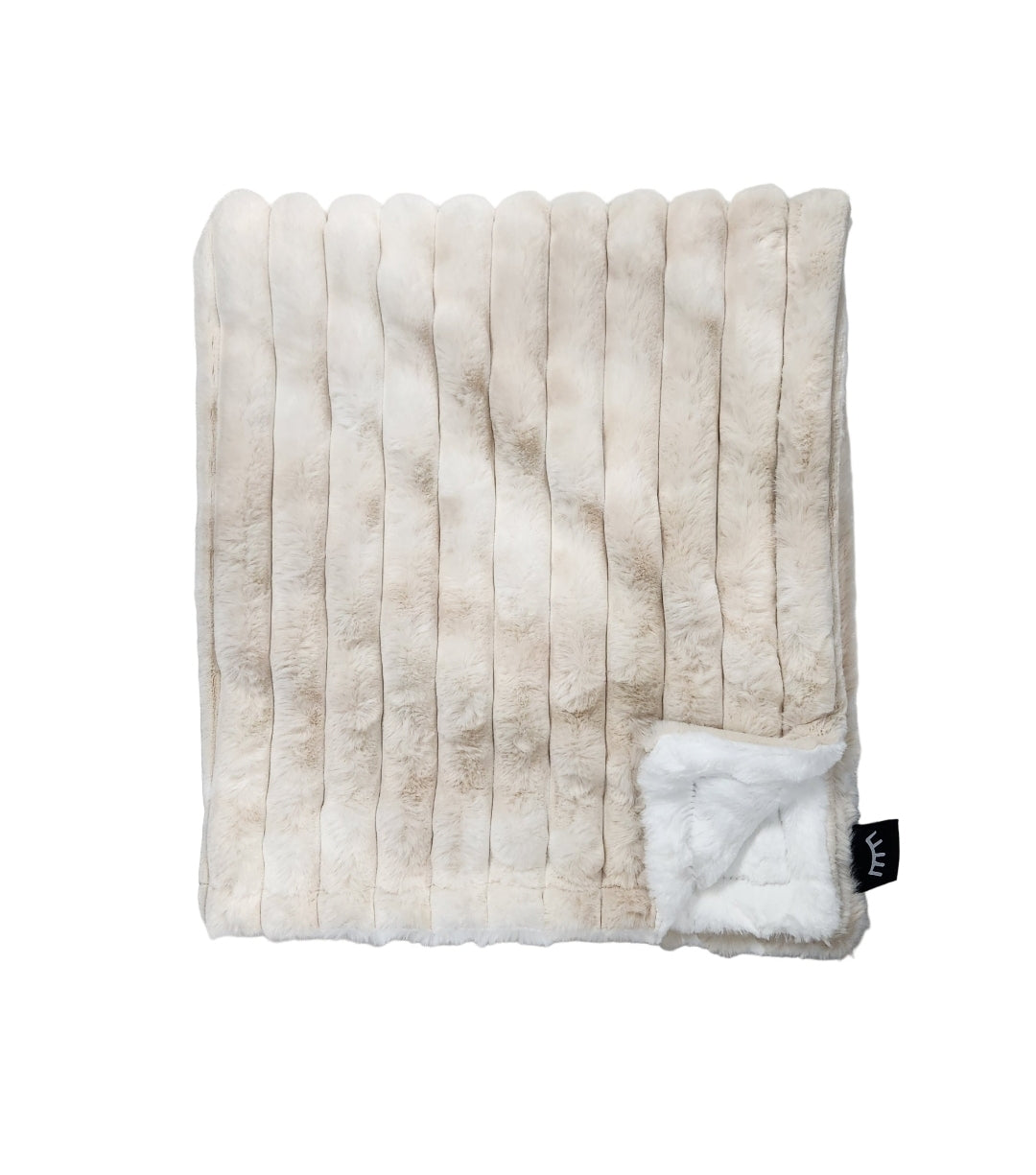 https://cdn.shopify.com/s/files/1/0017/9850/4499/files/rn-image_picker_lib_temp_5c6c825e-27e2-43a3-b82b-29d759781d5c.jpg?v=1764631477